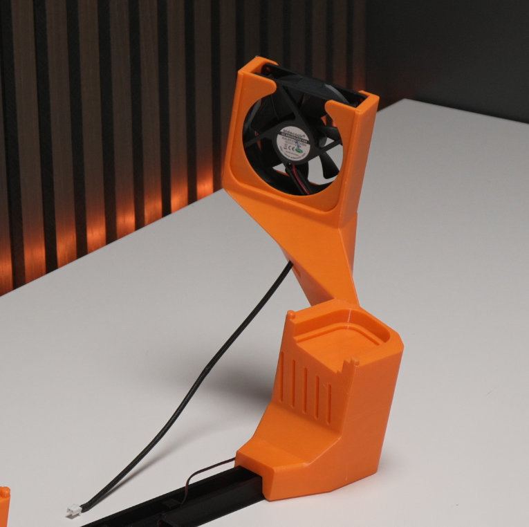 Fan oriented with sticker facing the front