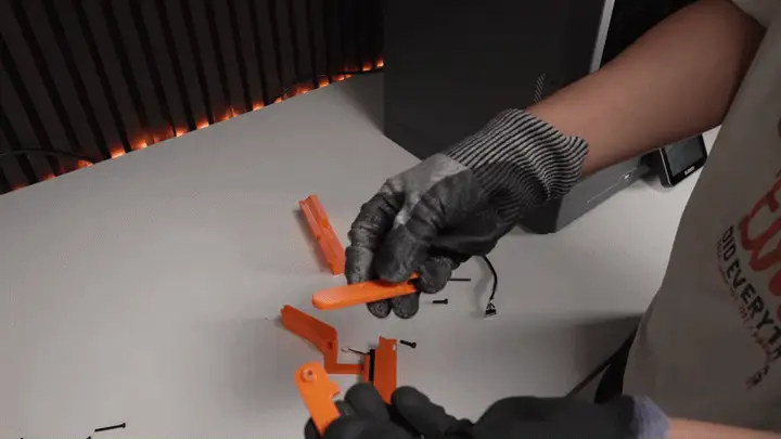 Assembling the two levers with an M4 bolt