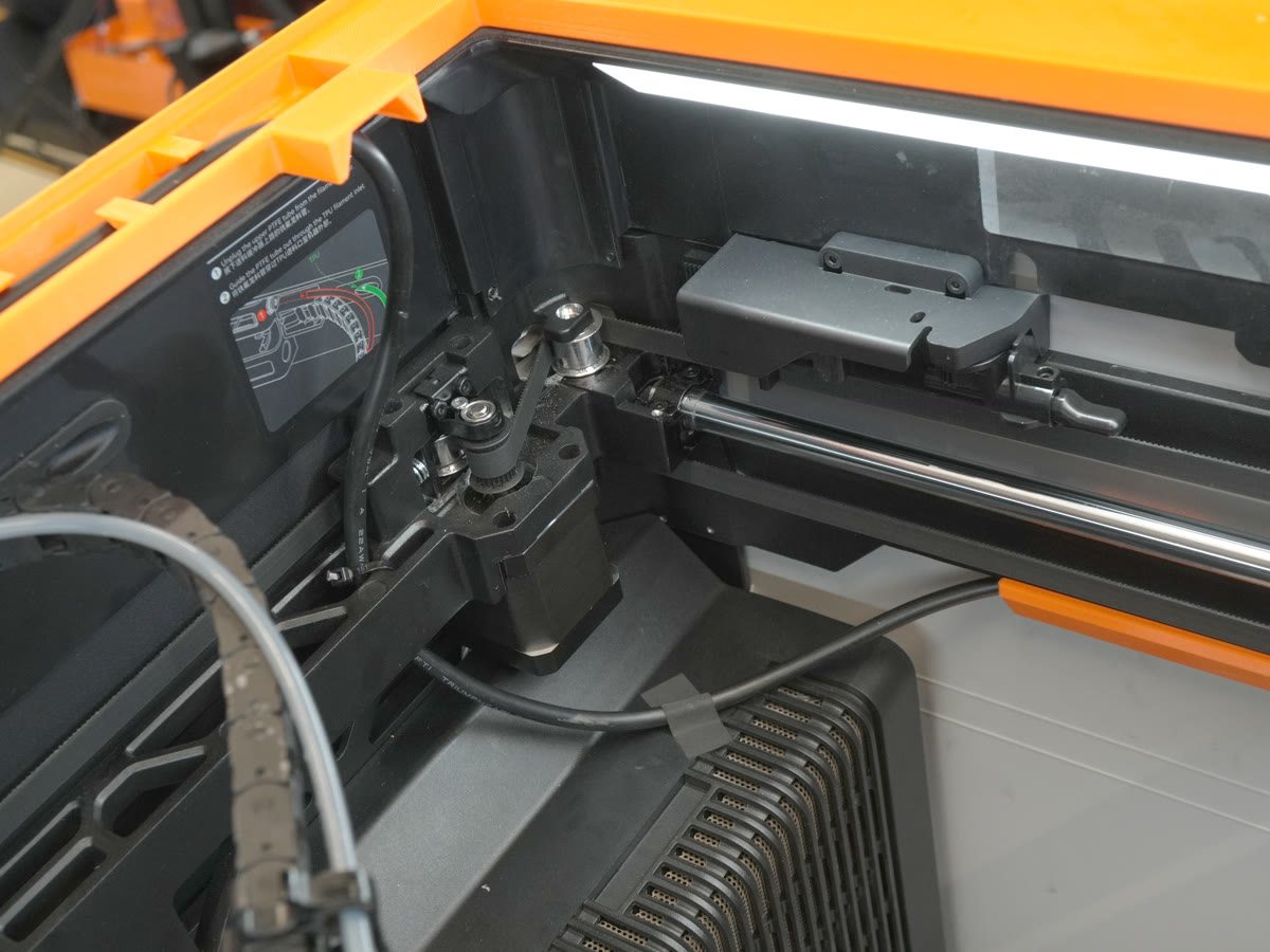 Wire harness secured to the frame with a cable tie at a stress point, H2S