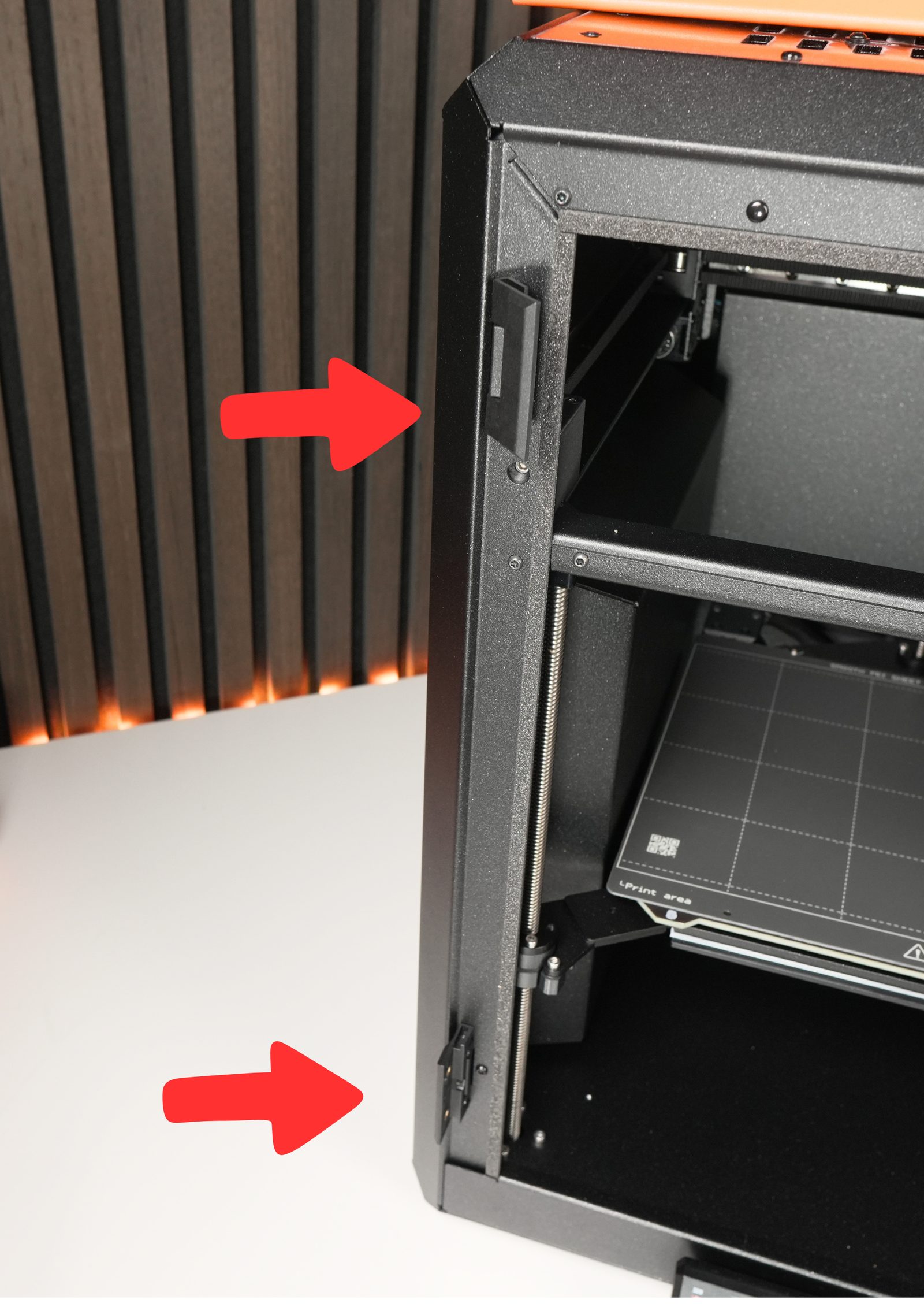 Bottom hinge rotated to 90 degrees