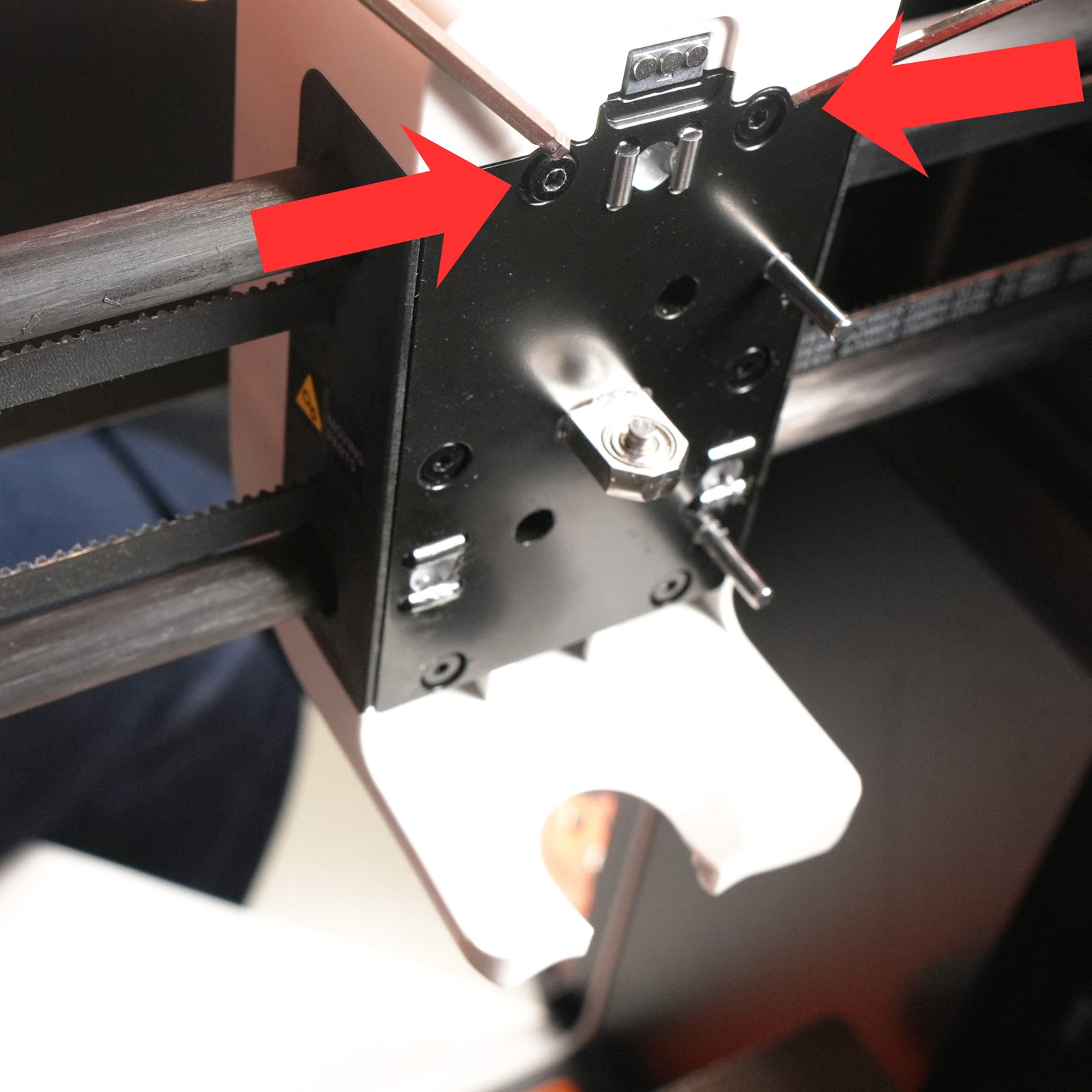 Print head attached and secured with the original bolts