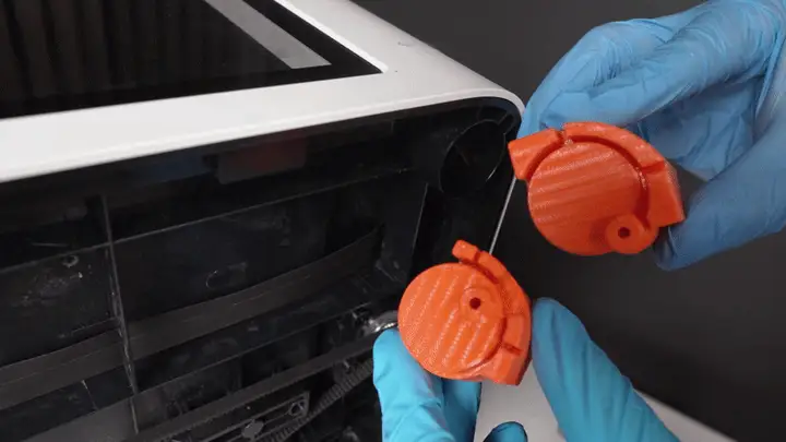Attaching a tilted foot to the printer